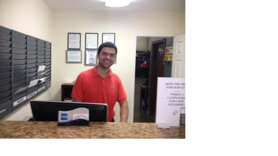 Framingham Auto Service, Framingham MA, 01702, Auto Repair, Engine Repair, Transmission Repair, Brake Repair and Auto Electrical Service
